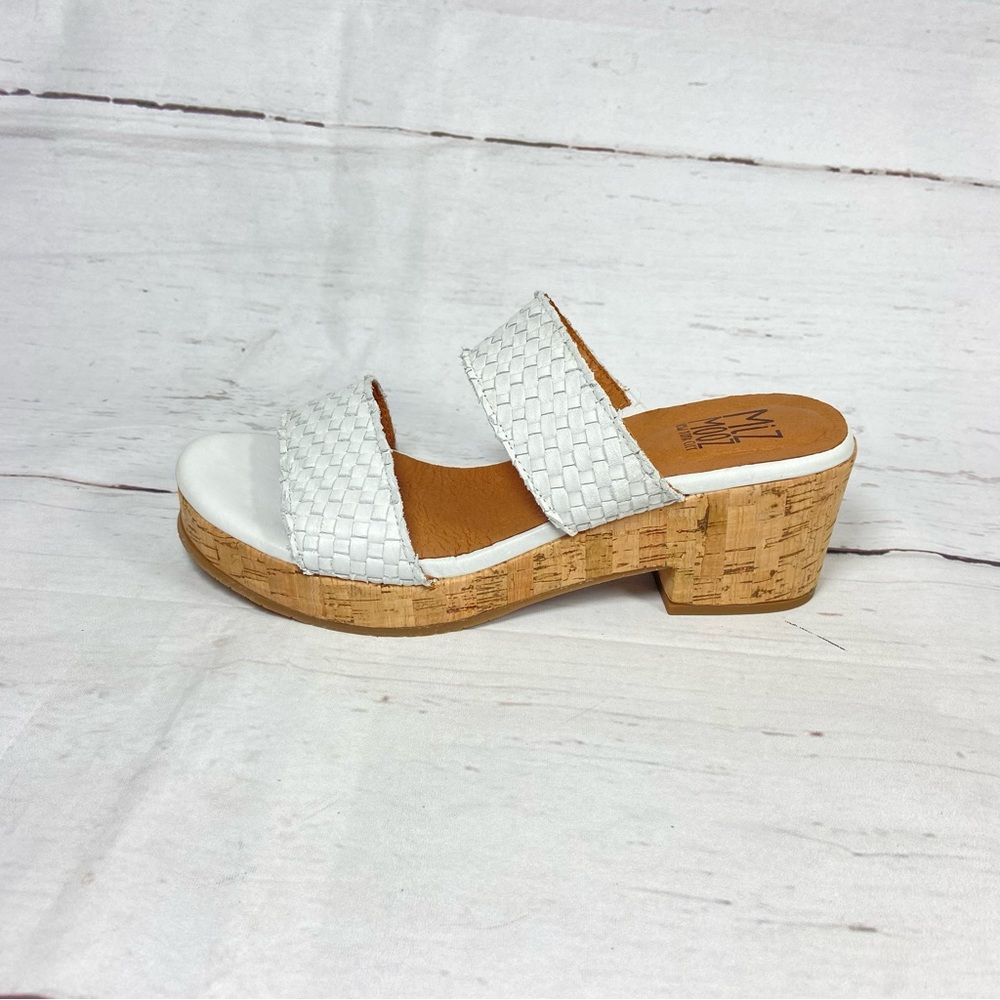 Miz Mooz Genna Shoes Women’s 40 US 9.5 White Sandals Slides Leather Block Heel
